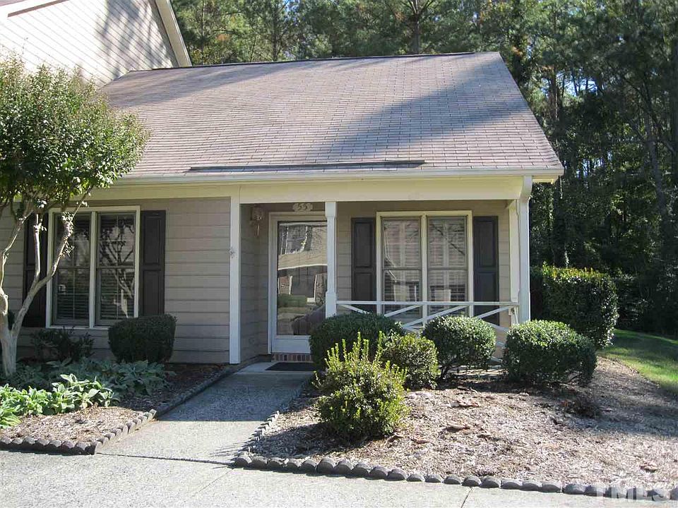 1st image of 55 Crystal Oaks Ct