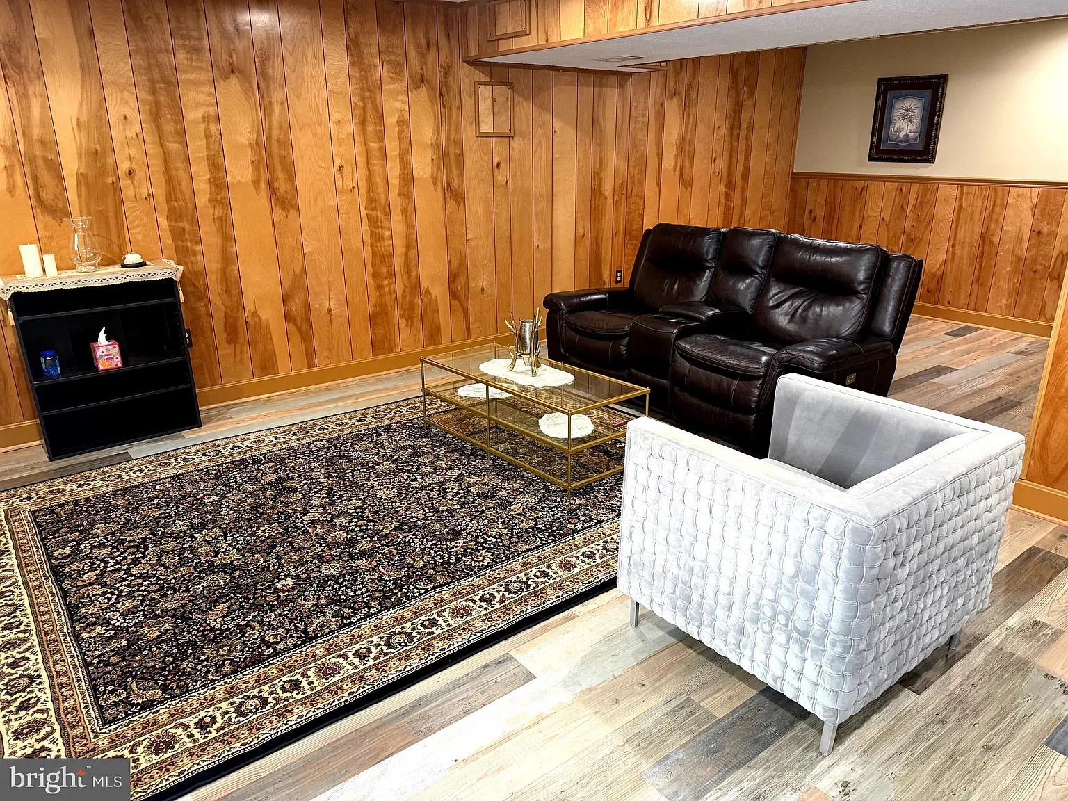 1 bed, 1920 sqft, $1,950 — Photo 2
