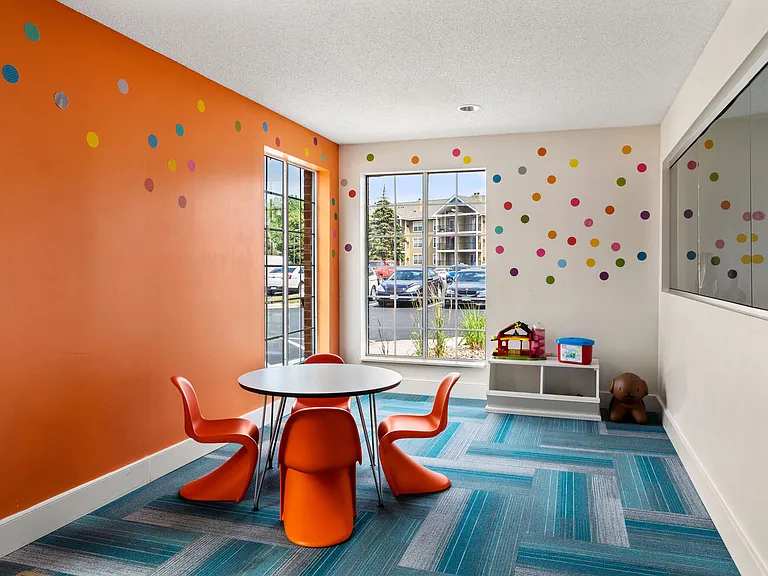 Meridian Pointe — Photo 20