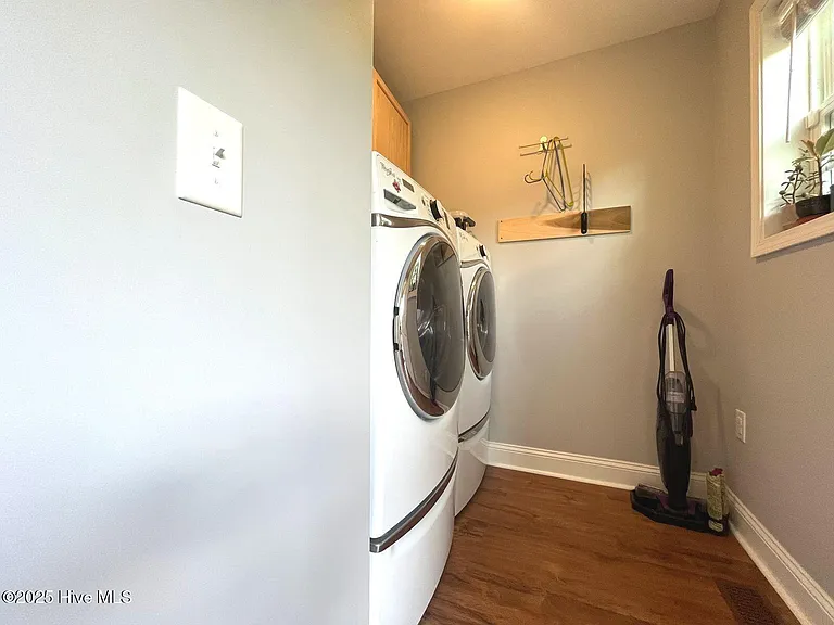 162 Midway Rd — Photo 19