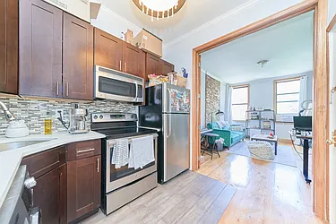 Rented by Living New York