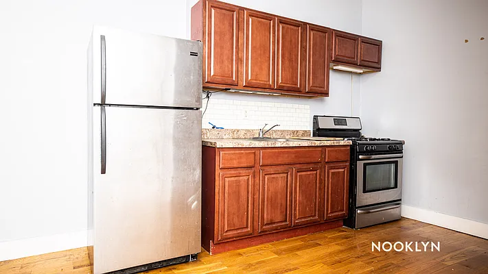 Rented by Nooklyn NYC LLC | media 10