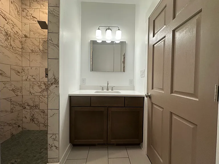 242 E 2nd St #1 — Photo 11