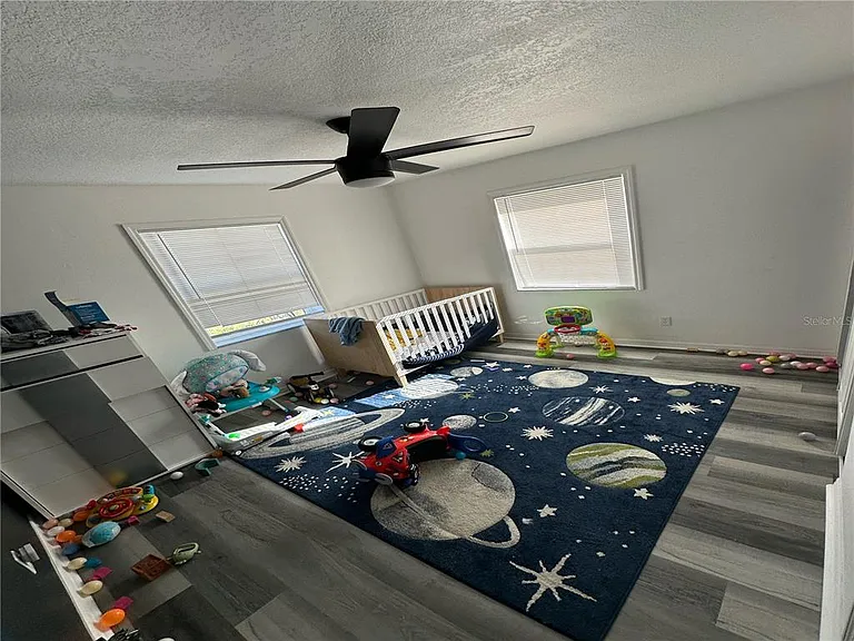 1011 Gerona Ave — Photo 5