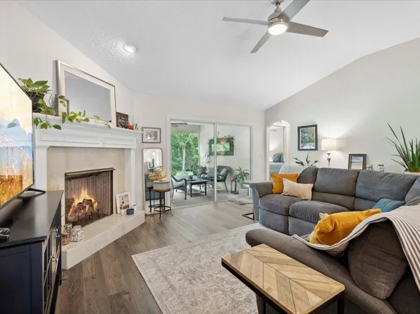 775 E Red House Branch Rd, Saint Augustine, FL 32084