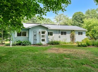 976 County Road 13 Rd, Prince Edward County, ON K0K2P0