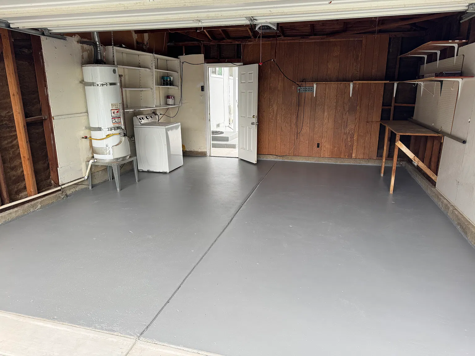 3 bed, 1100 sqft, $4,200 — Photo 2