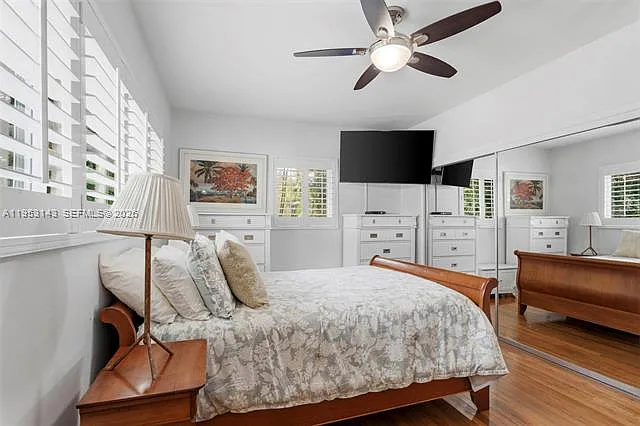 7801 SW 58th Ave — Photo 30