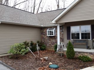 2041 Dunbar Rd, Crossville, TN 38572