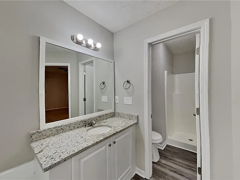603 Brolley Ct — Photo 8