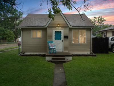 23498 Willard Ave, Warren, MI, 48089