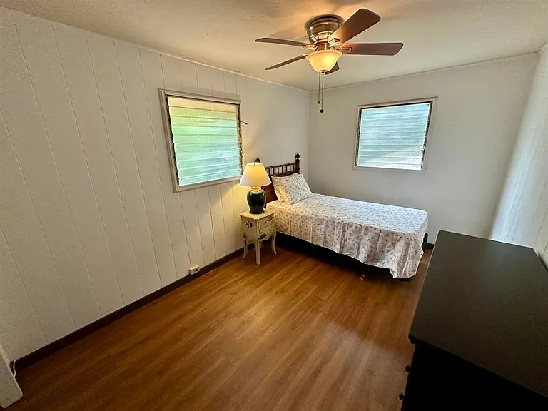 390 Auhana Rd — Photo 13