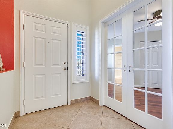5th image of 188 Beach Oak Ave