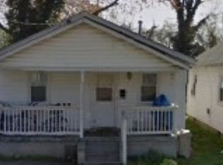 14 Maplewood St, Hampton, VA 23669