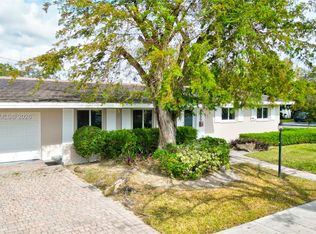 8955 SW 85th Ter, Miami, FL 33173