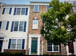 25173 Femoyer Ter, Chantilly, VA 20152