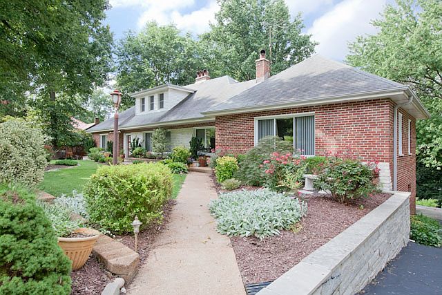 1st image of 3 Grantview Ln