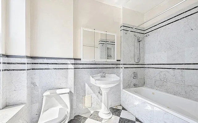 Rented by Blackwater Associates Inc. | media 19