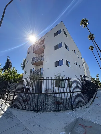 1101 Magnolia Avenue - #C — Photo 1