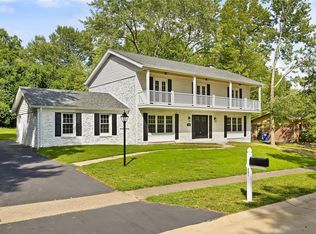 401 Glen Cove Dr, Chesterfield, MO 63017