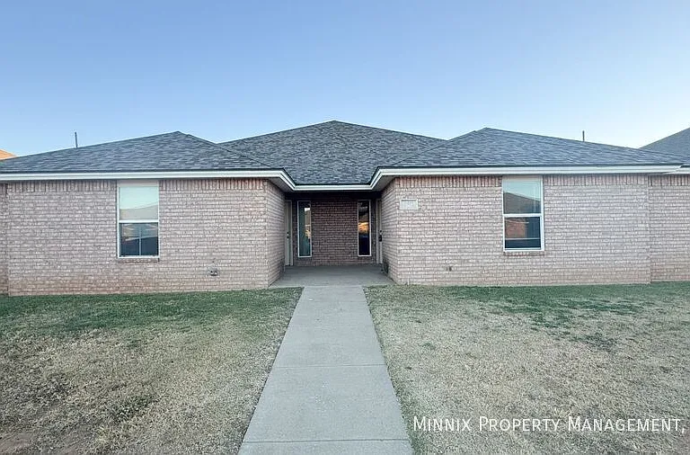 5415 Marshall St #B — Photo 2