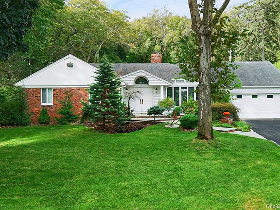 2nd image of 14 Maplewood Lane