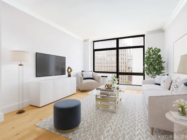 303 East 43rd Street image 1 of 17