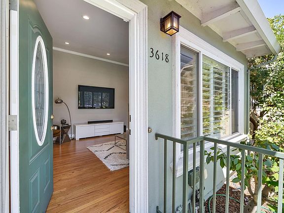 4th image of 3618 Casanova Dr