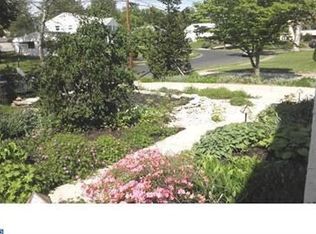 317 Susan Dr, Cinnaminson, NJ 08077