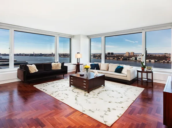 240 Riverside Boulevard image 1 of 16