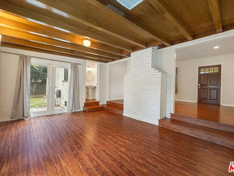 4328 Goodland Ave — Photo 18
