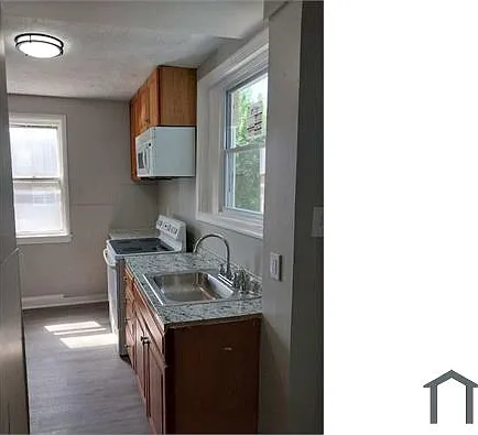 1300 Townsend St #C — Photo 6