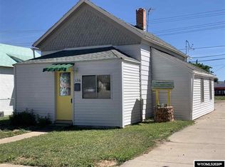 136 Main St, Evanston, WY 82930