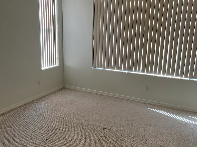 33110 N 72nd Pl — Photo 11