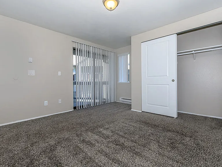 Alvista 240 — Photo 23