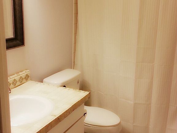3rd image of 4104 Cove Ln APT D