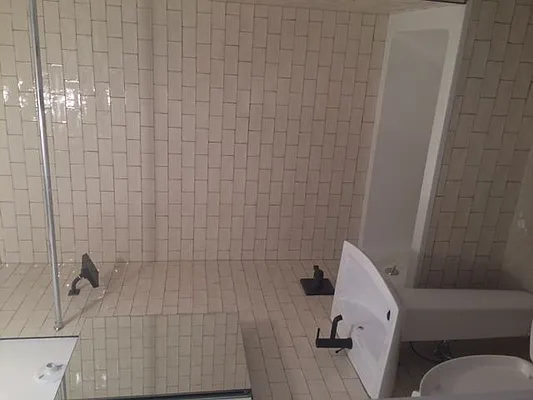 Rented by Gold-Stone Realty | media 9