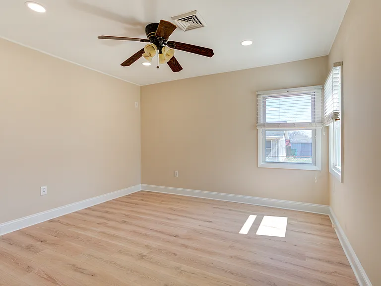 49 Mistletoe Ln — Photo 24