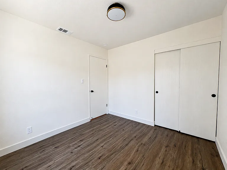 1409 Bel Air Dr #A — Photo 31