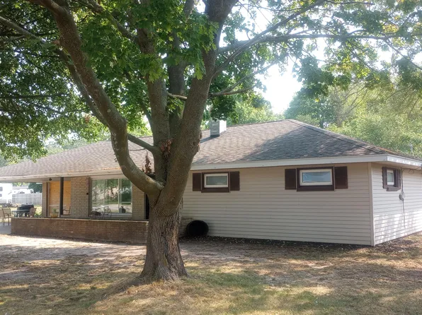 870 Chandler St, Muskegon, MI 49442