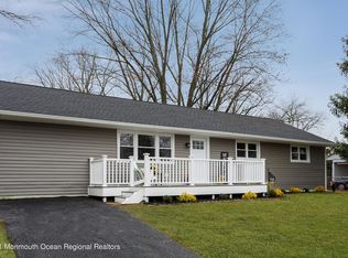 705 Hillview Dr, Neptune, NJ 07753