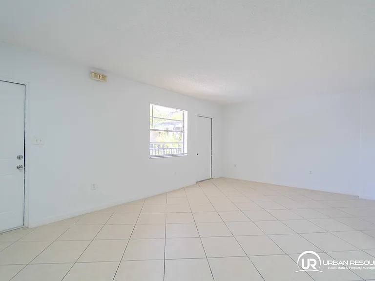 3265 Virginia St #15 — Photo 13