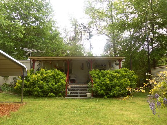 2nd image of 331 Autumn Woods Dr
