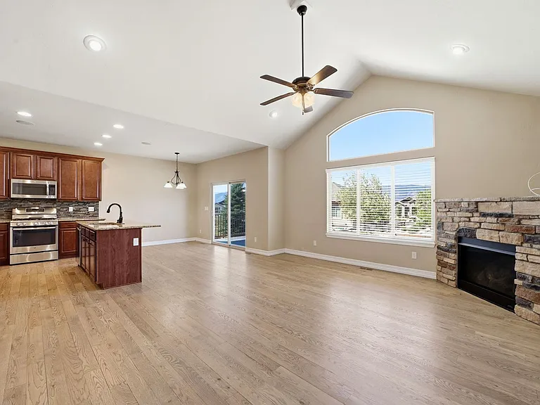 13802 Windrush Dr — Photo 11