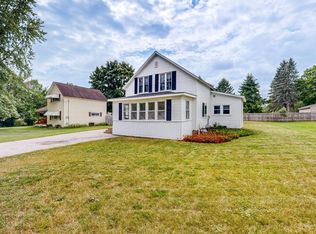 2915 E River Rd NE, Rochester, MN 55906