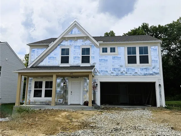 690 Deerhurst Dr, Vandalia, OH 45377