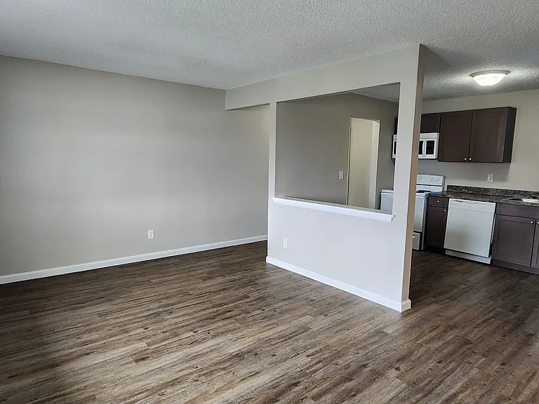 3700 Martin Luther King Jr Pkwy — Photo 2