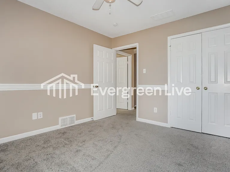 8260 Cedar Chest Dr — Photo 13