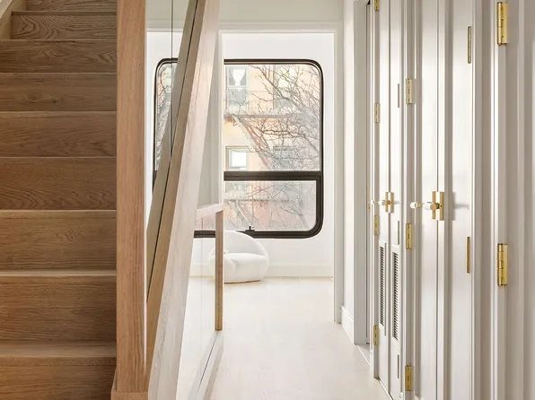 76 South 2nd Street image 26 of 37