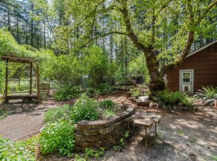 27562 Redwood Hwy, Cave Junction, OR 97523